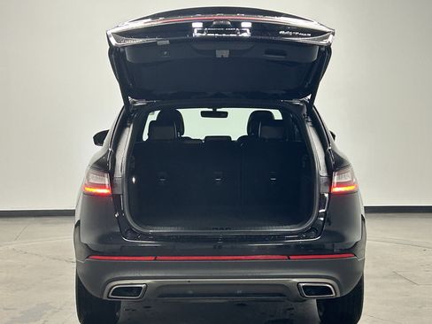 Used 2019 Lincoln Nautilus Reserve image 13