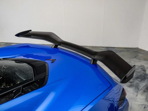 Used 2024 Chevrolet Corvette Z06 w/ Z07 Performance Package RWD image 23