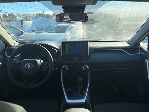 Used 2024 Toyota RAV4 XLE image 18