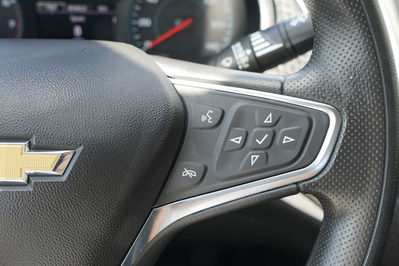 Used 2025 Chevrolet Malibu LT FWD image 14