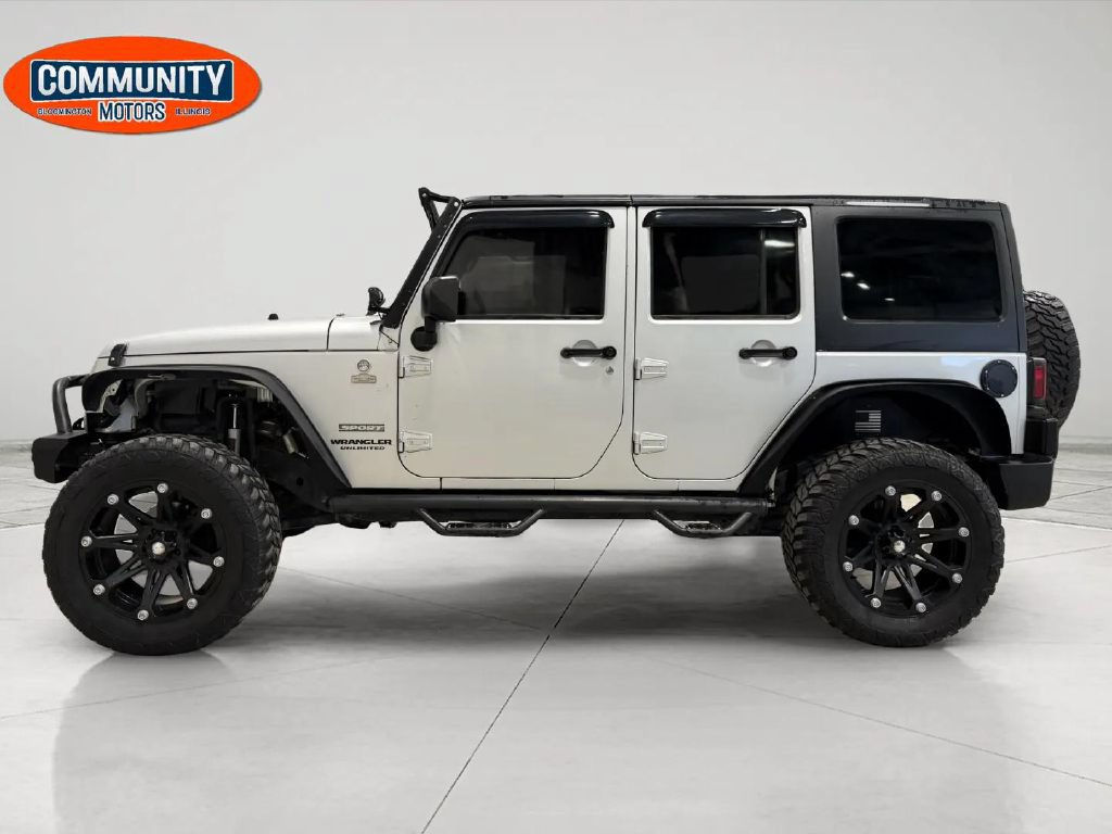 Used 2011 Jeep Wrangler Unlimited Sport AWD/4WD image 3