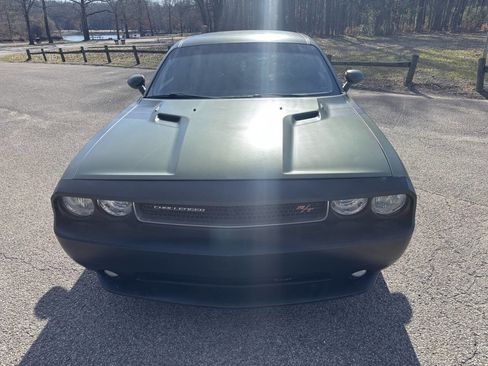 Used 2013 Dodge Challenger R/T Plus image 4