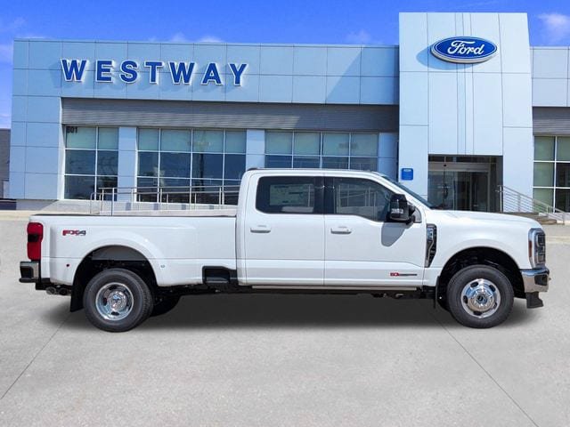 New 2026 Ford F350 Lariat w/ Lariat Ultimate Package AWD/4WD image 2