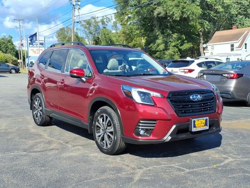 Certified 2024 Subaru Forester Limited AWD/4WD image 3