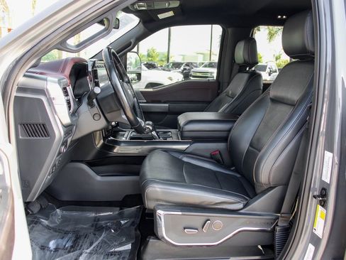 Used 2021 Ford F150 Lariat w/ Equipment Group 502A High image 18