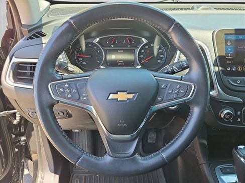 Used 2020 Chevrolet Equinox LT FWD image 15