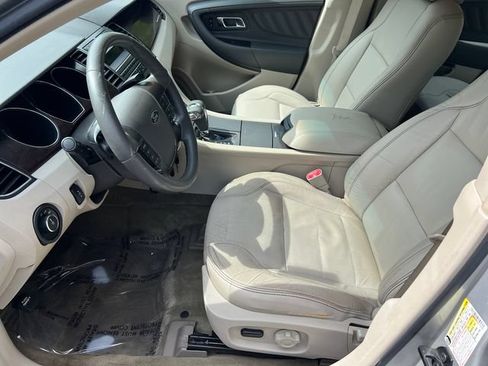 Used 2012 Ford Taurus SEL FWD image 11