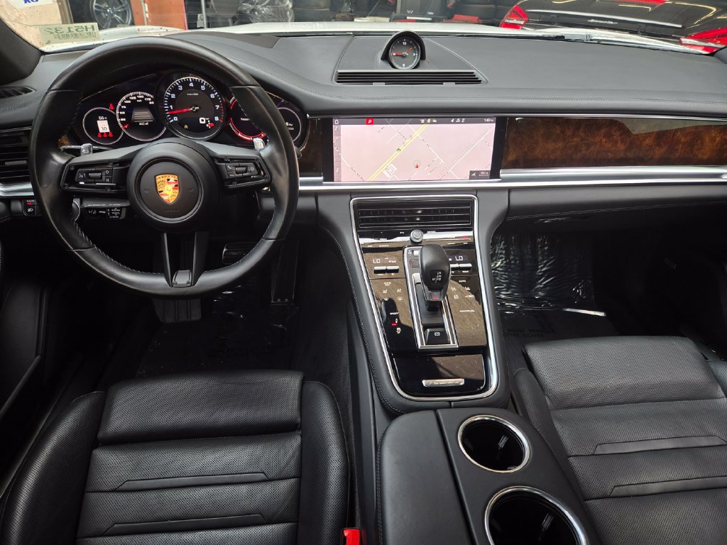 Used 2021 Porsche Panamera 4S AWD/4WD image 21