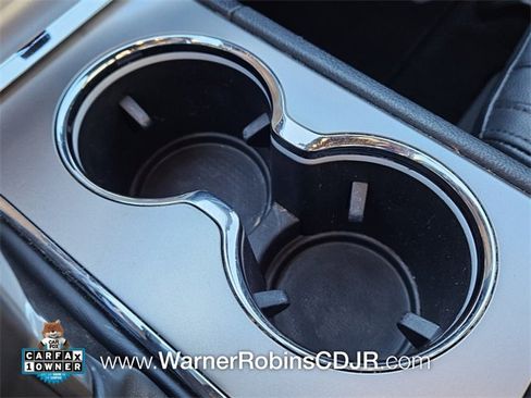 Used 2020 Jeep Grand Cherokee Laredo w/ 18" Wheel & 8.4" Radio Group image 24