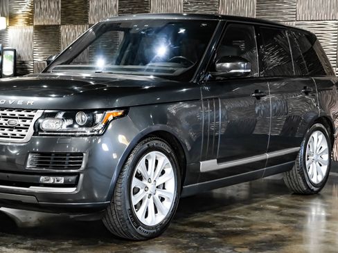 Used 2017 Land Rover Range Rover HSE AWD/4WD image 11