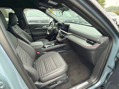 New 2026 Ford Explorer ST-Line AWD/4WD image 12