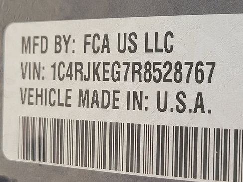 Used 2024 Jeep Grand Cherokee L Summit w/ High Altitude Package image 35