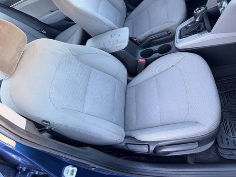 Used 2020 Hyundai Elantra SE FWD image 32
