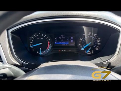 Used 2013 Ford Fusion SE FWD image 25