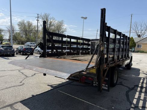 Used 2009 GMC Sierra 3500 W/T RWD image 10