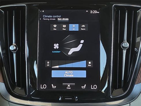 Used 2022 Volvo S60 T8 R-Design Expression w/ Premium Package image 23