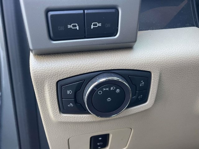 Used 2019 Ford F250 Lariat w/ Lariat Value Package AWD/4WD image 19