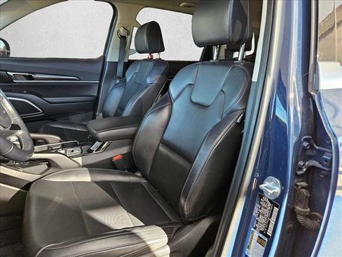 Used 2024 Kia Telluride S w/ S Sunroof Package image 17