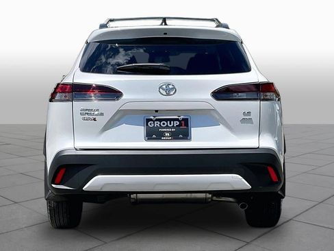 Used 2026 Toyota Corolla Cross LE w/ Moonroof Package AWD/4WD image 5