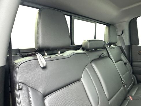 Used 2023 GMC Sierra 1500 Denali w/ Denali Reserve Package AWD/4WD image 42