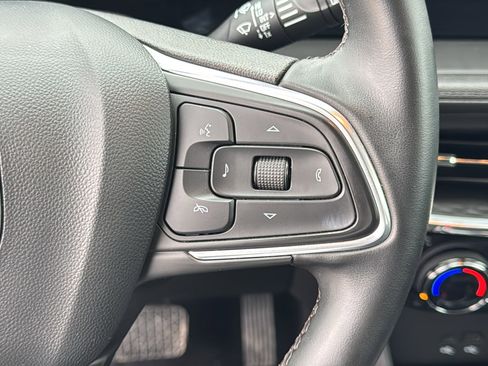 Used 2024 Buick Encore GX Sport Touring image 23