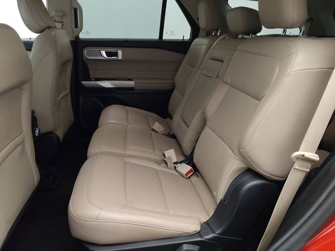 Used 2023 Ford Explorer Limited RWD image 18