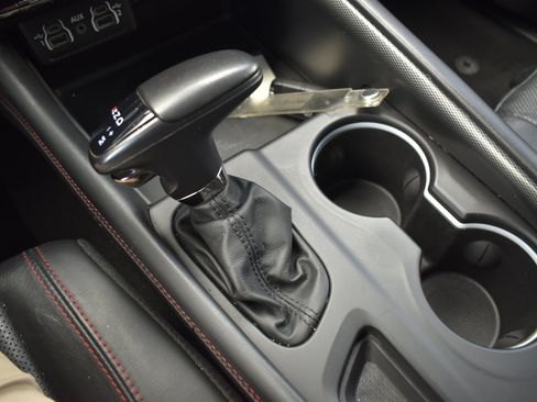 Used 2024 Dodge Durango GT AWD/4WD image 31