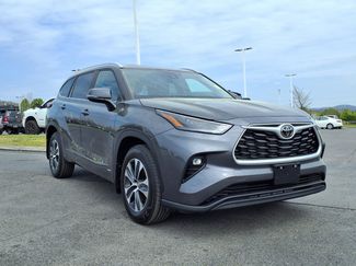 Used 2025 Toyota Highlander XLE video 2