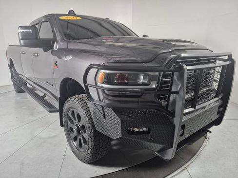 Used 2023 RAM 3500 Laramie AWD/4WD image 6