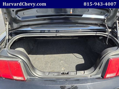 Used 2006 Ford Mustang GT RWD image 24