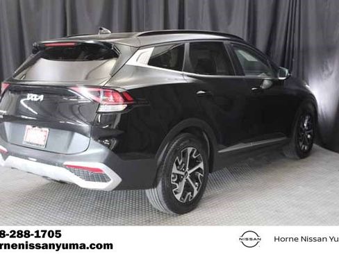 Used 2025 Kia Sportage EX w/ Premium Package image 13