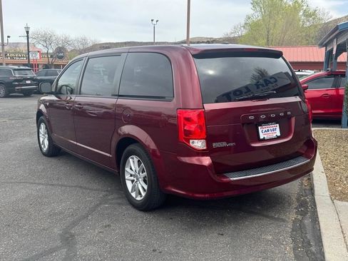 Used 2019 Dodge Grand Caravan SE image 7