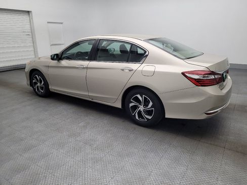 Used 2017 Honda Accord LX image 3