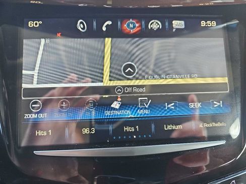 Used 2017 Cadillac Escalade ESV Luxury image 21