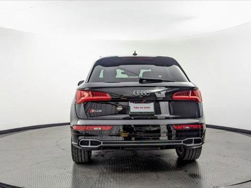 Used 2019 Audi SQ5 Premium Plus w/ Premium Plus Package image 6