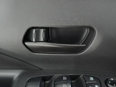 Used 2024 Nissan Kicks S FWD image 22