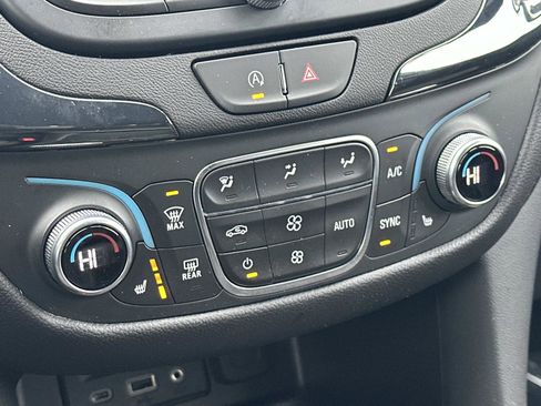 Certified 2024 Chevrolet Equinox RS image 31