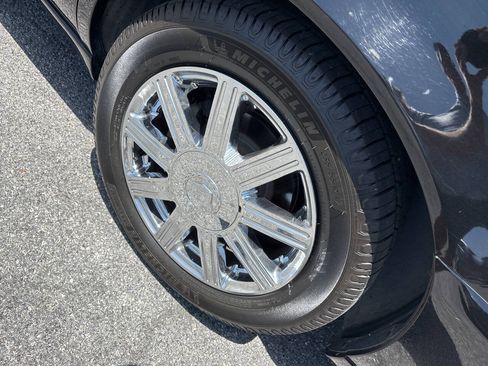 Used 2007 Cadillac DTS Luxury II FWD image 14