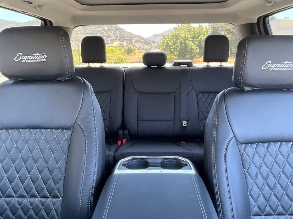 New 2026 Ford F250 XLT w/ XLT Premium Package AWD/4WD image 36