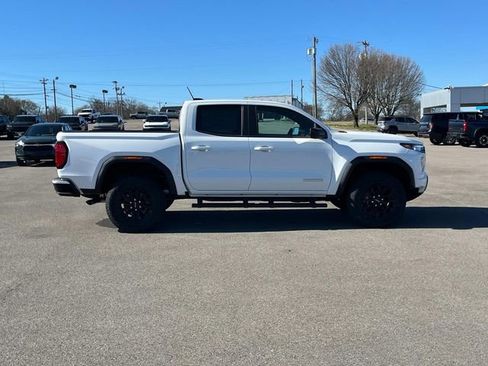 New 2026 GMC Canyon Elevation image 3