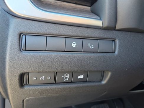 New 2026 Nissan Rogue Platinum image 28