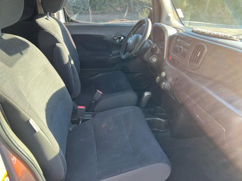 Used 2009 Nissan Cube 1.8 S w/ Interior Designer Pkg image 12