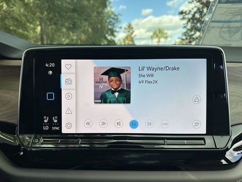 New 2026 Volkswagen Atlas SE image 16