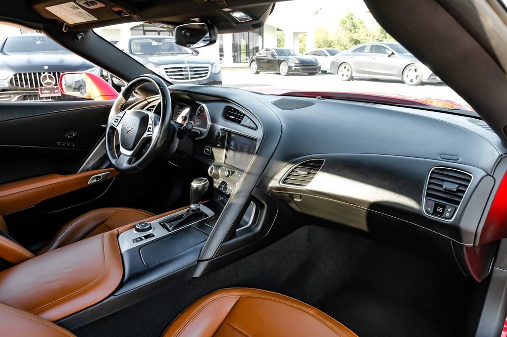 Used 2015 Chevrolet Corvette Stingray Convertible w/ 2LT Preferred Equipment Group RWD image 10