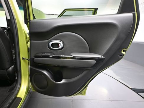 Used 2019 Kia Soul + w/ Audio Package FWD image 40