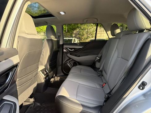 Certified 2025 Subaru Outback Limited AWD/4WD image 13