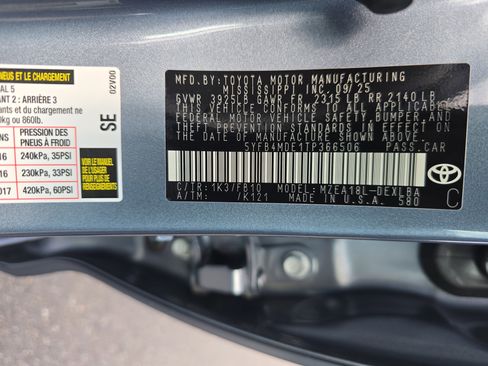 Used 2026 Toyota Corolla LE image 38