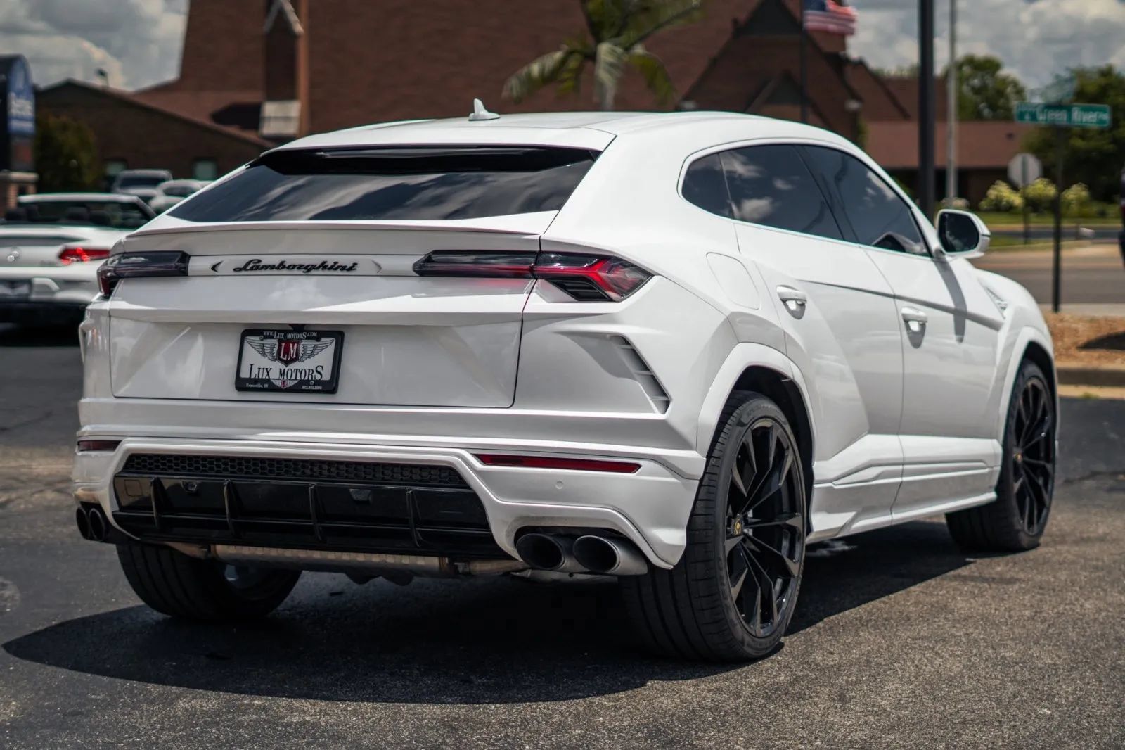 Used 2021 Lamborghini Urus AWD/4WD image 8