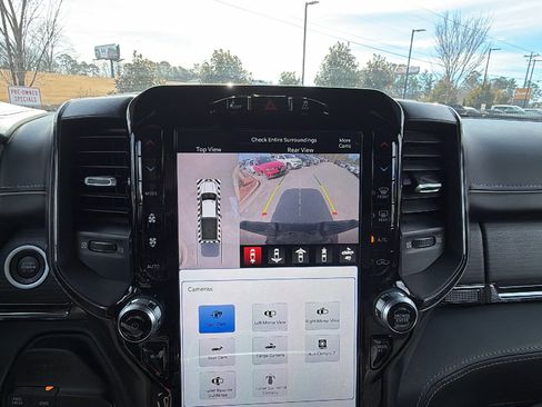 Certified 2022 RAM 3500 Limited image 34