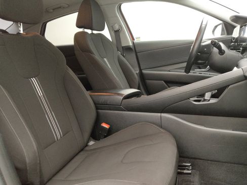Used 2021 Hyundai Elantra SEL w/ Convenience + Premium Package FWD image 21